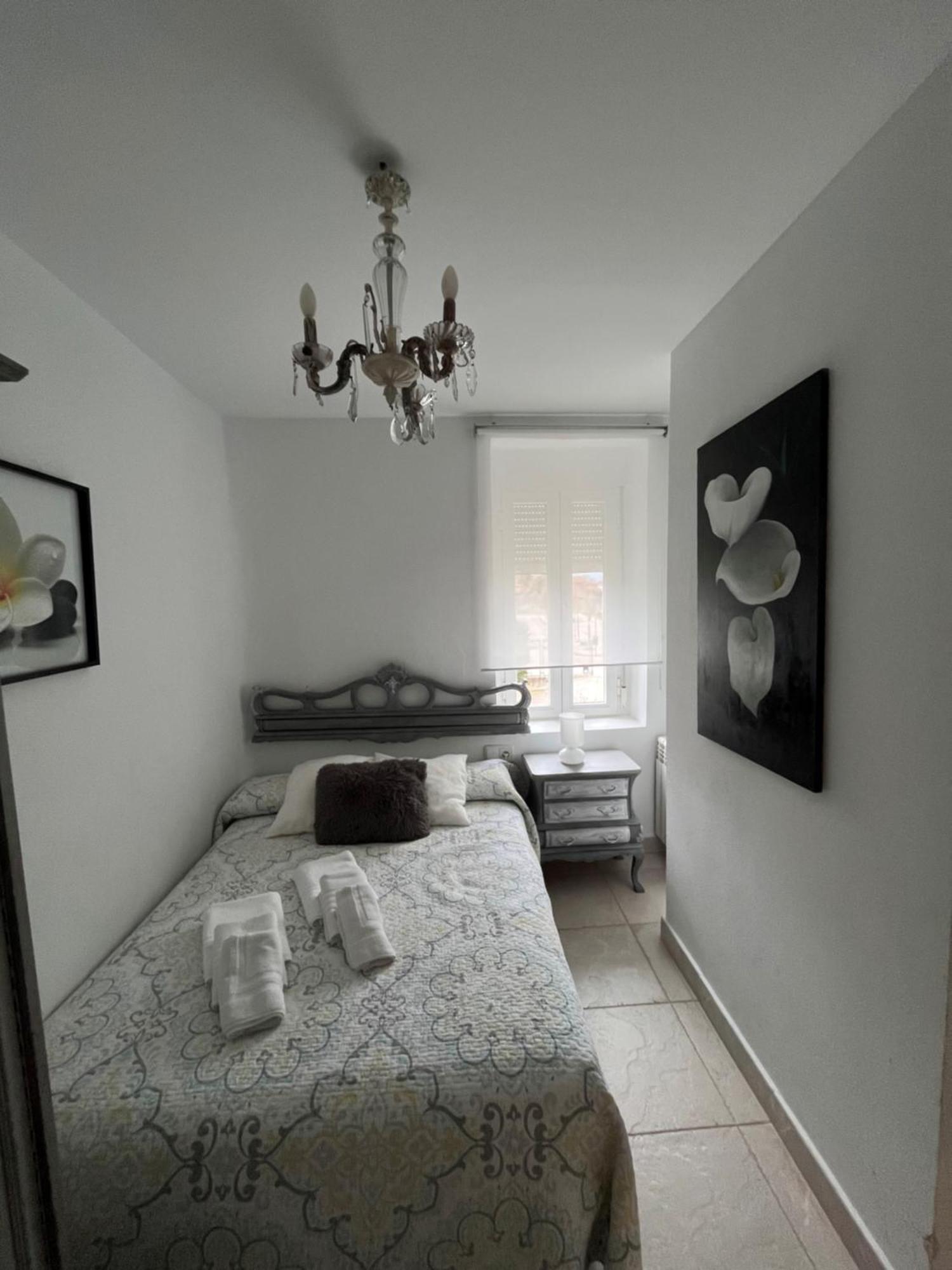Villa Merenciana Agoncillo Екстериор снимка