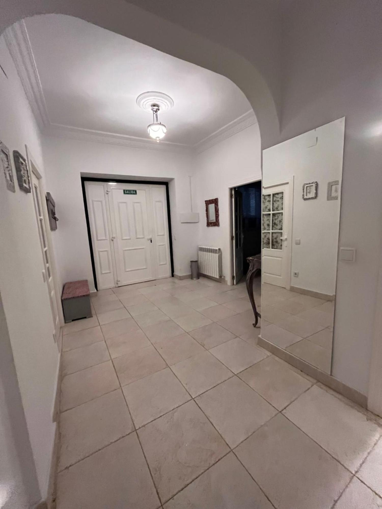Villa Merenciana Agoncillo Екстериор снимка